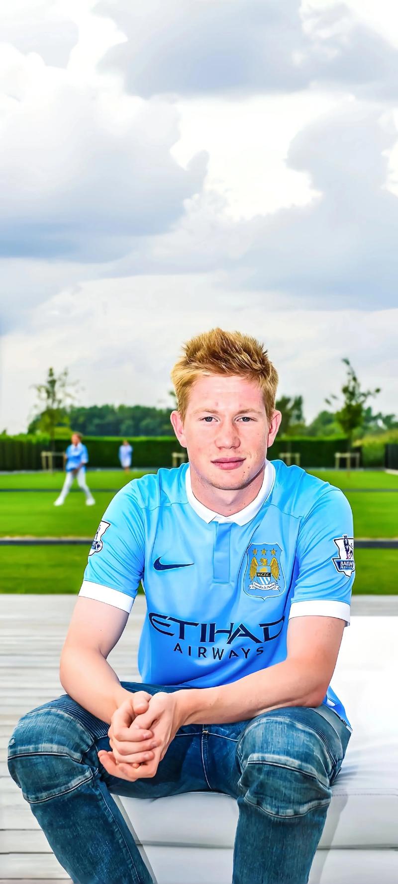 表现不错！萨格斯半场10中5得到14分3篮板3助攻